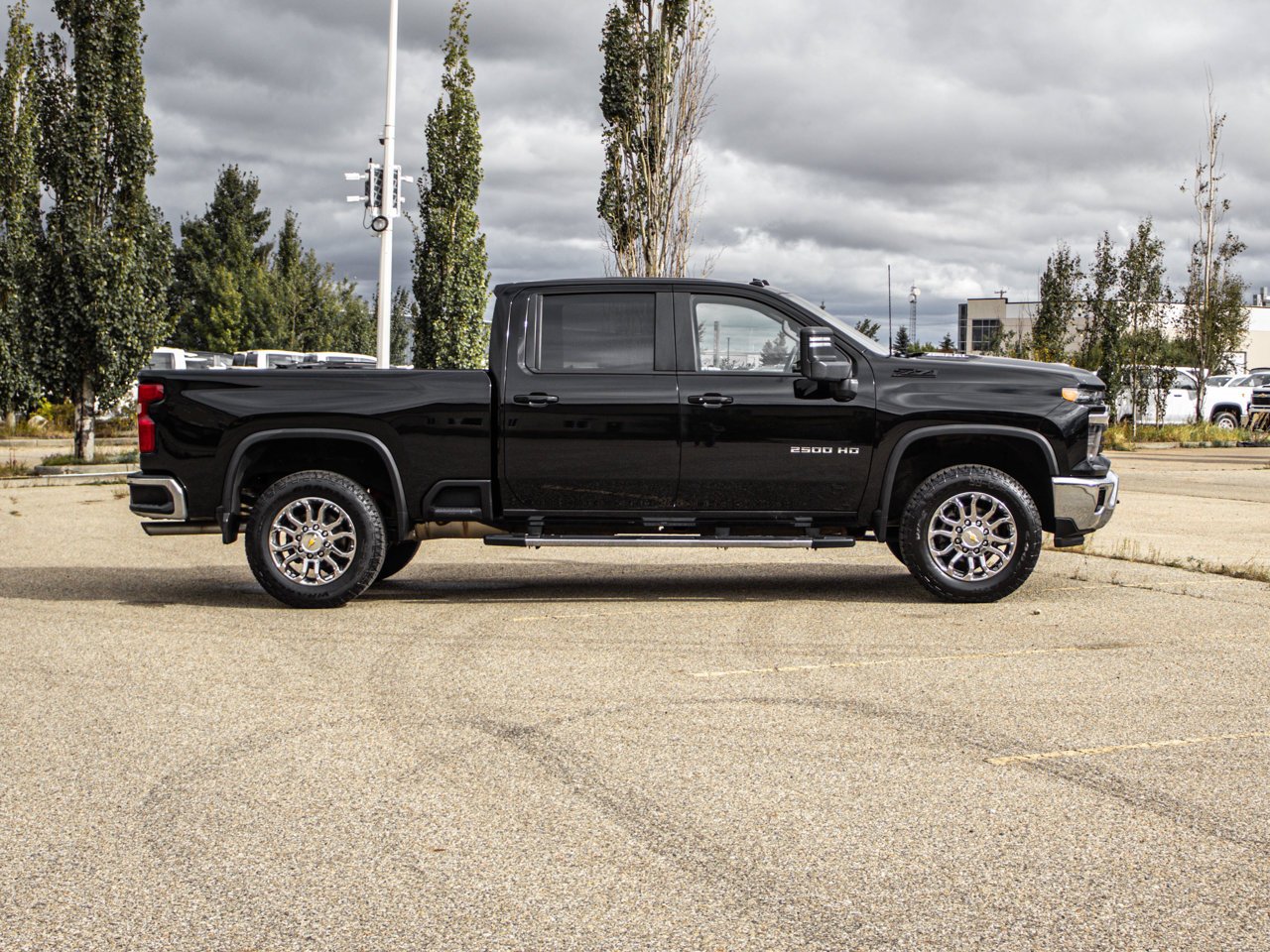 2024 Chevrolet Silverado 2500HD 4WD Crew Cab 159 LT Black Sherwood Park - photo #12