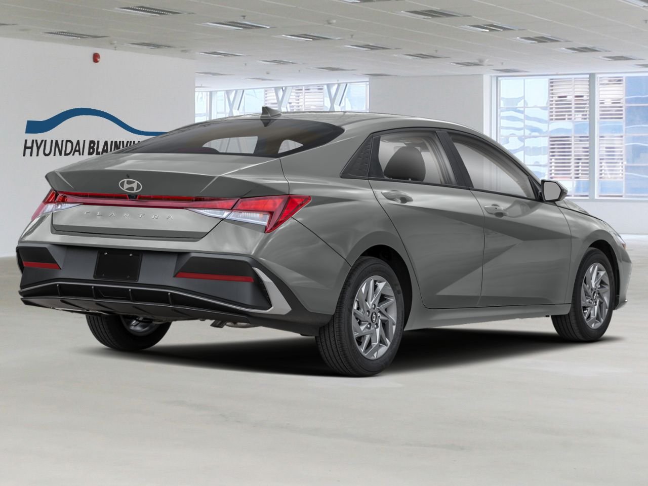 Hyundai Elantra 2026 Argent quantique Blainville - photo #1