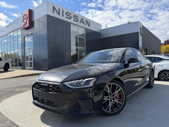 2023 Audi berline A4 Technik 45 TFSI quattro Black