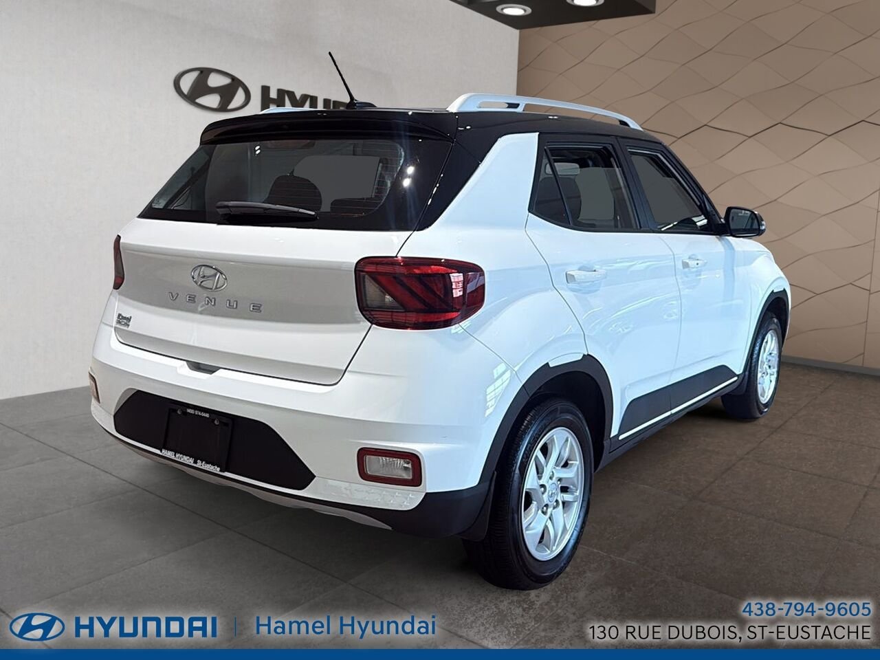 Hyundai Venue 2024 Blanc Saint-Eustache - photo #2