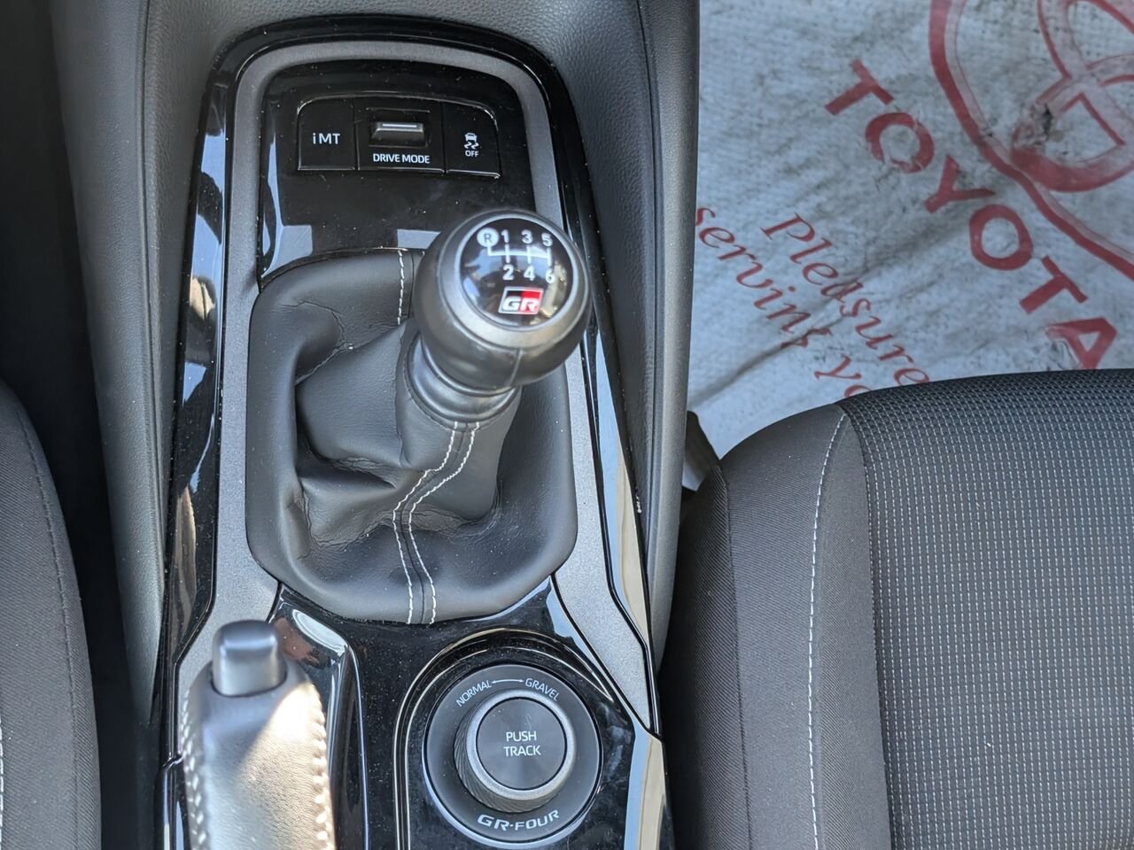 2025 Toyota GR Corolla JTNABAAE0SA021308 White Sherbrooke - photo #12