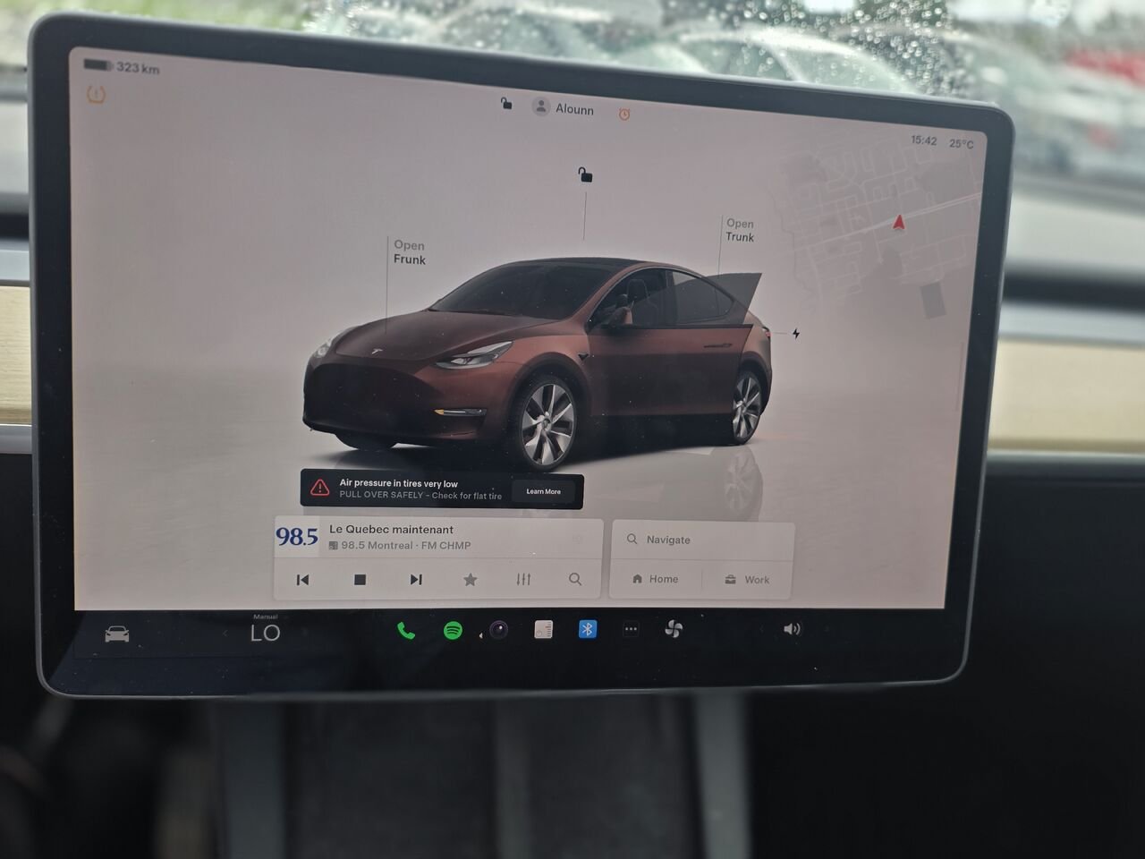 Tesla Model Y 2023 Argent Longueuil, - photo #11