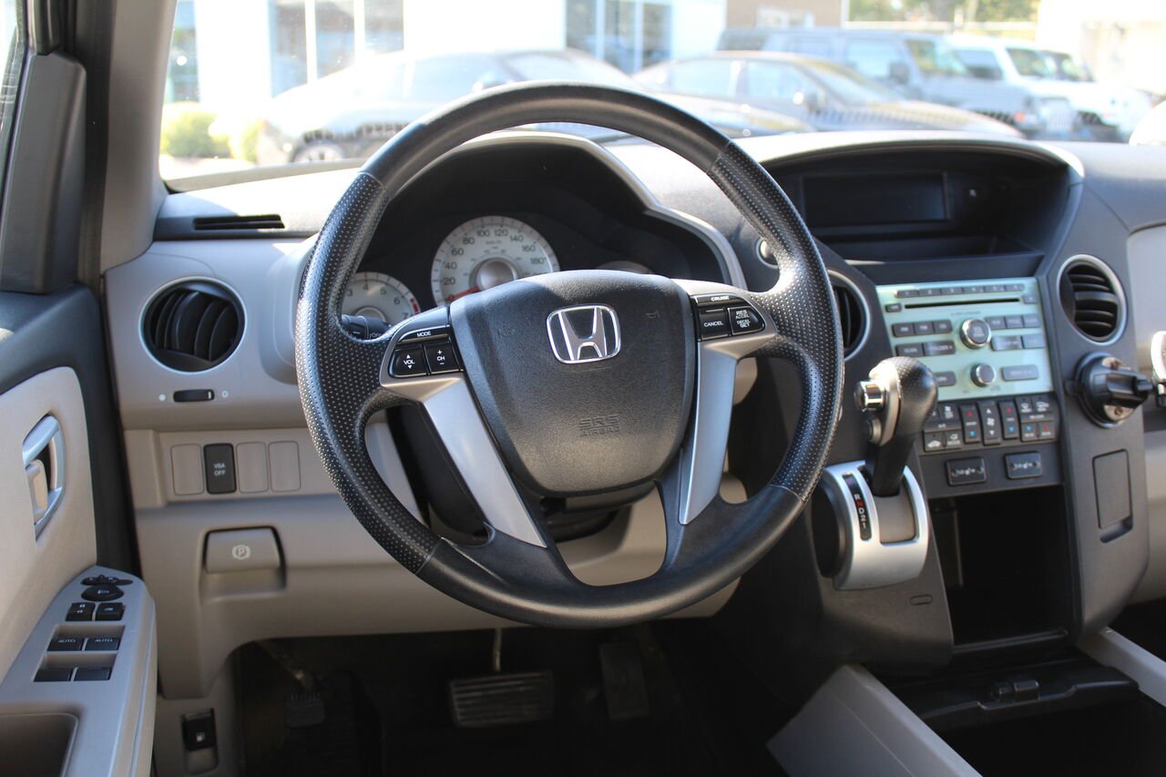 2011 Honda Pilot VIN: 5FNYF4H48BB505062 Grey Sainte-Rose - photo #11