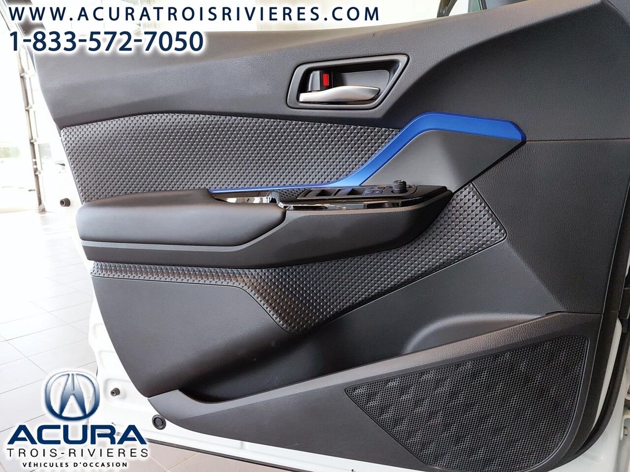 Toyota C-HR XLE PREMIUM 2021 Blanc Trois-Rivières - photo #17