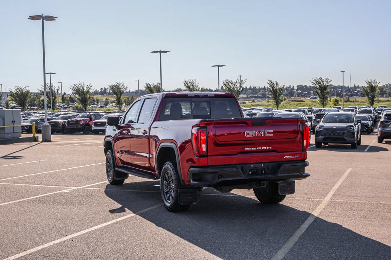 2024 GMC Sierra 1500 4WD Crew Cab 147 AT4X Red Sherwood Park - photo #5
