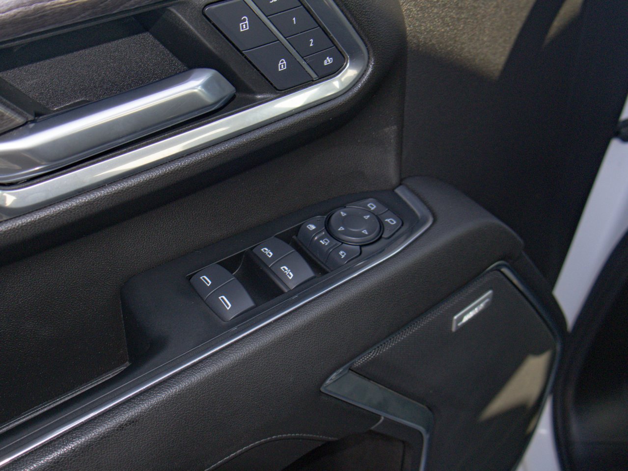 2024 Chevrolet Silverado 3500HD 4WD Crew Cab 159 LTZ White Sherwood Park - photo #21