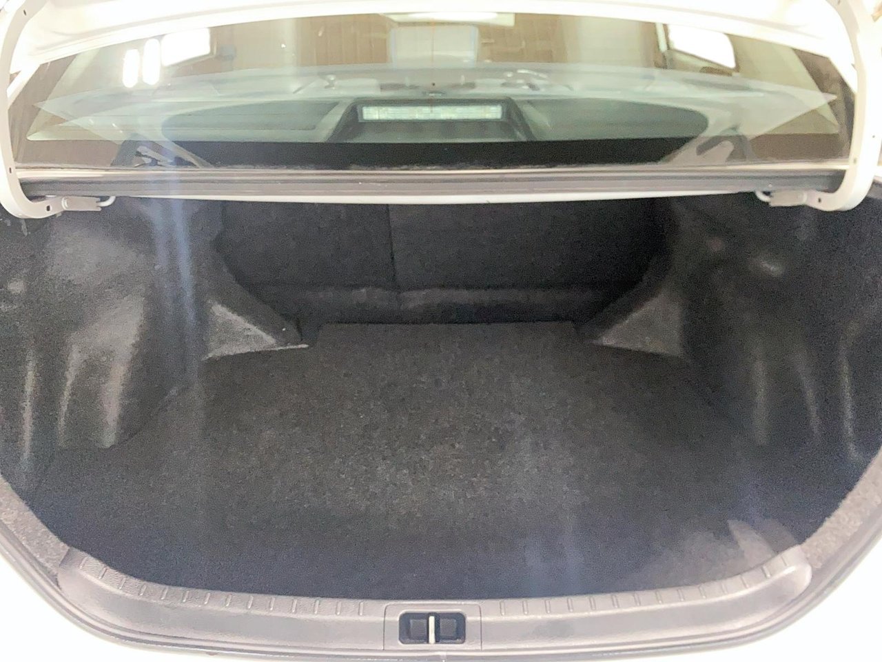 Toyota Corolla 2018 blanc Baie-Comeau - photo #4