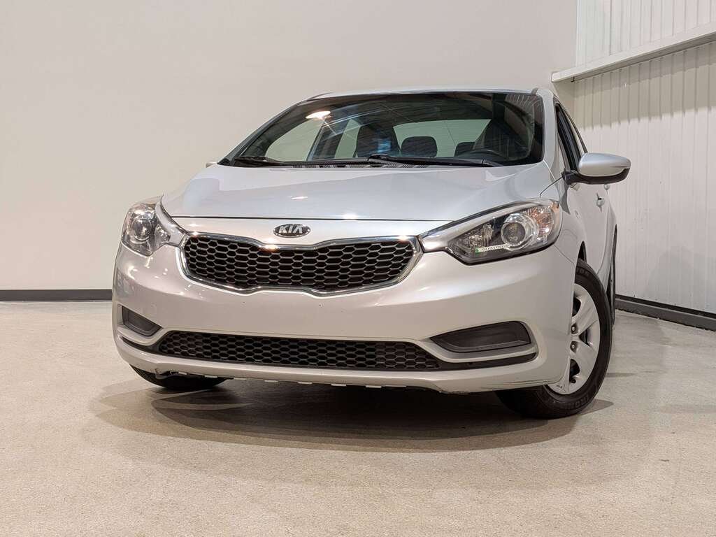 2015 Kia Forte 4dr Sdn Auto LX+ Winter Edition Silver Val-David - photo #0