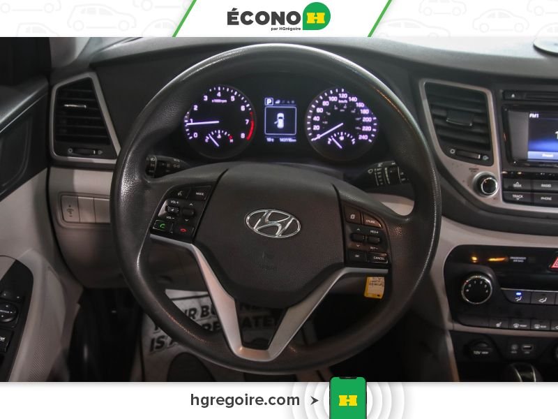 2016 Hyundai Tucson Grey Laval - photo #17