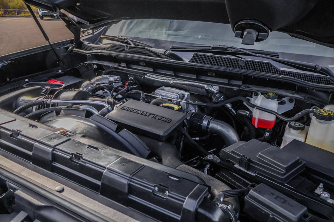2022 Chevrolet Silverado 3500HD 4WD Crew Cab 159 High Country Black Sherwood Park - photo #11
