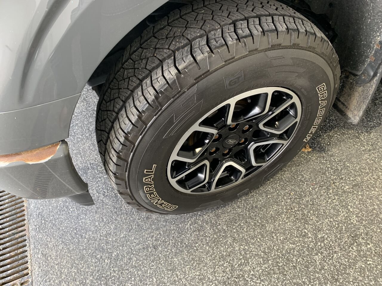 2021 Ford F-150 XLT cabine SuperCrew 4RM caisse de 6,5 pi Grey Châteauguay - photo #1