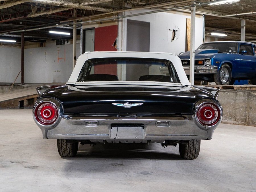 Ford Thunderbird 1962 1962 Noir