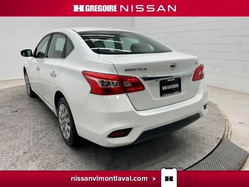 2018 Nissan Sentra White Laval - photo #8