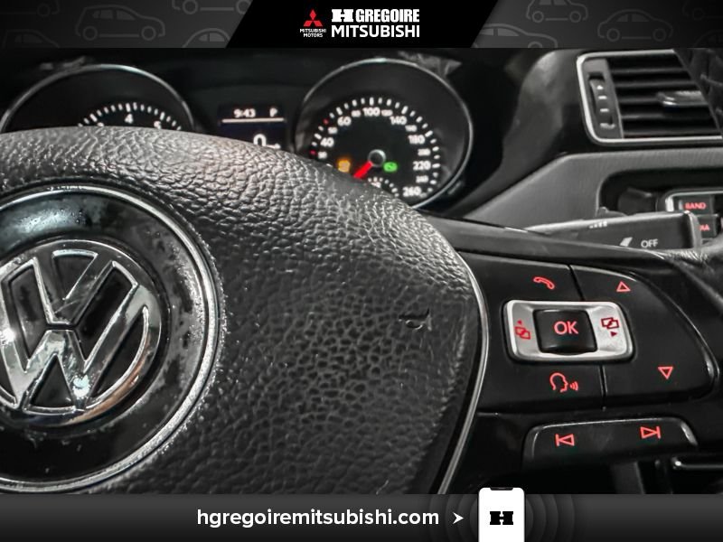 Volkswagen Jetta 2017 Noir Laval - photo #20