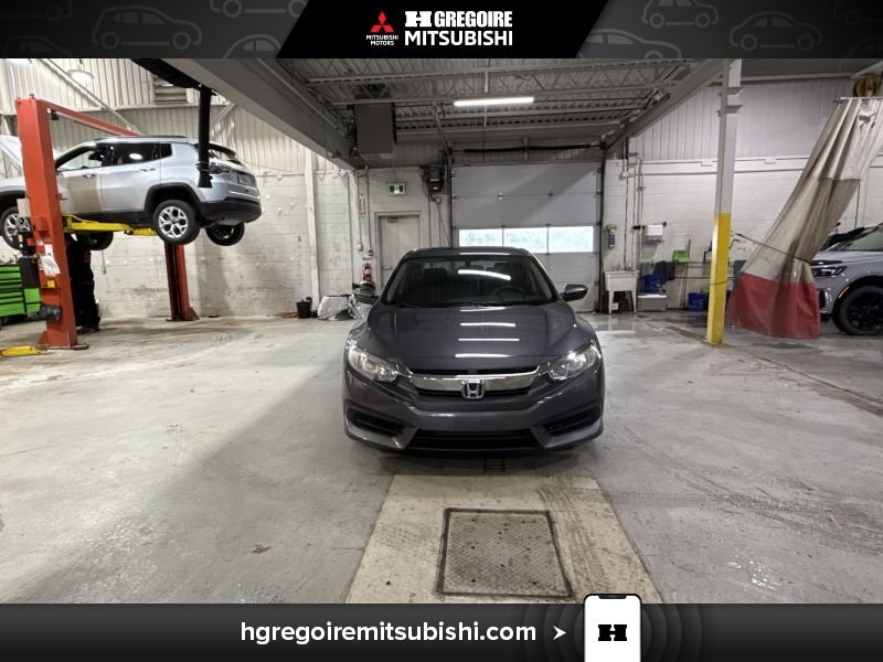 2016 Honda Civic Grey Laval - photo #1