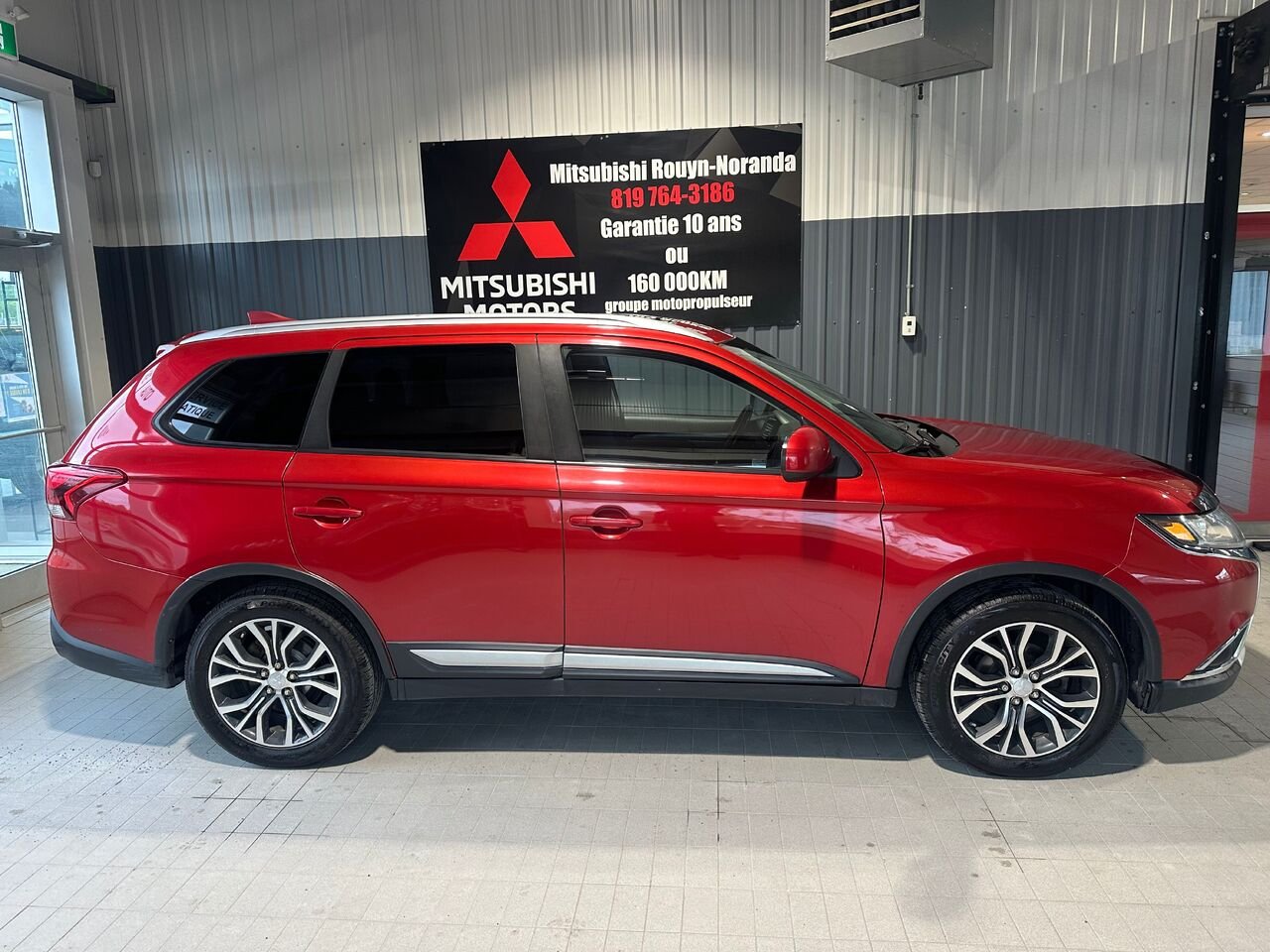 Mitsubishi Outlander ES AWC 4 portes 2017 Rouge Rouyn-Noranda - photo #5