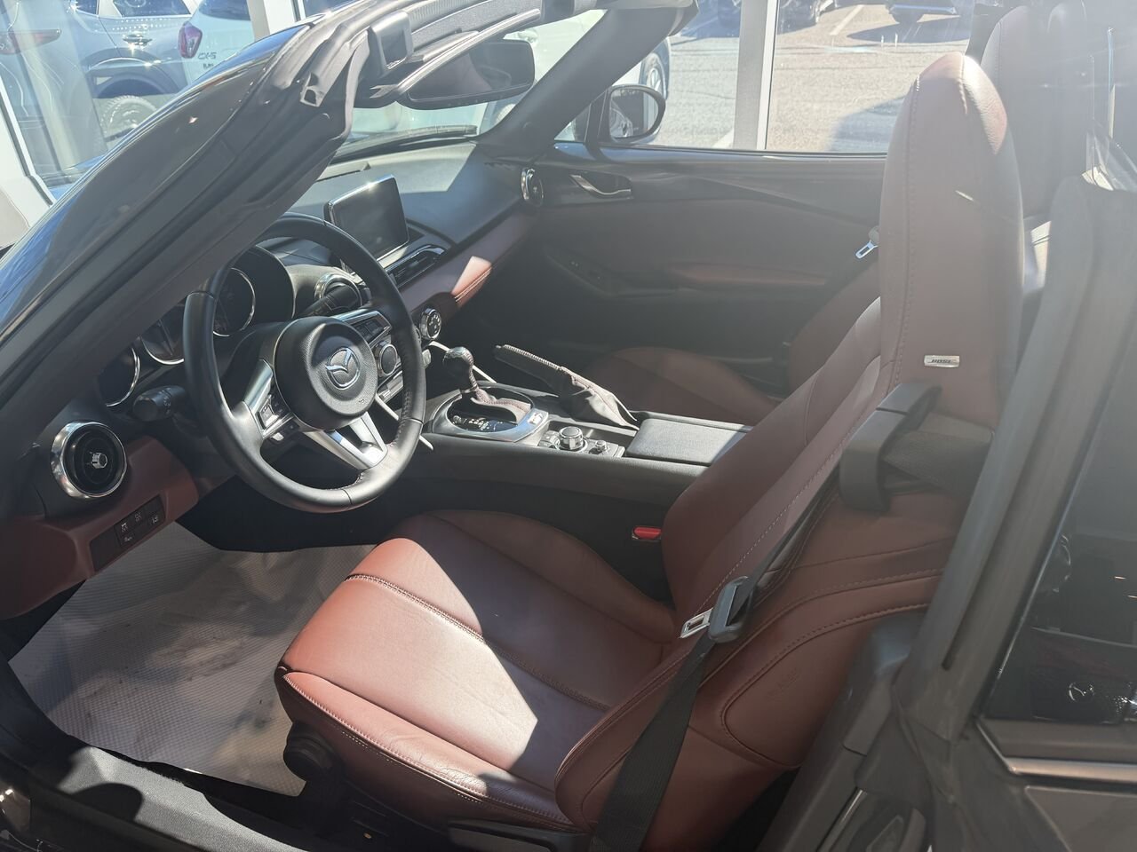 2017 Mazda MX-5 RF Grey Ste-Marie - photo #11