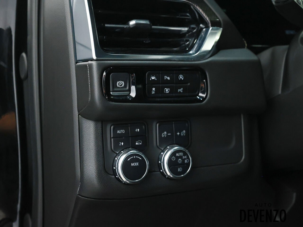 GMC Yukon XL 2025 Noir Saint-Eustache - photo #12