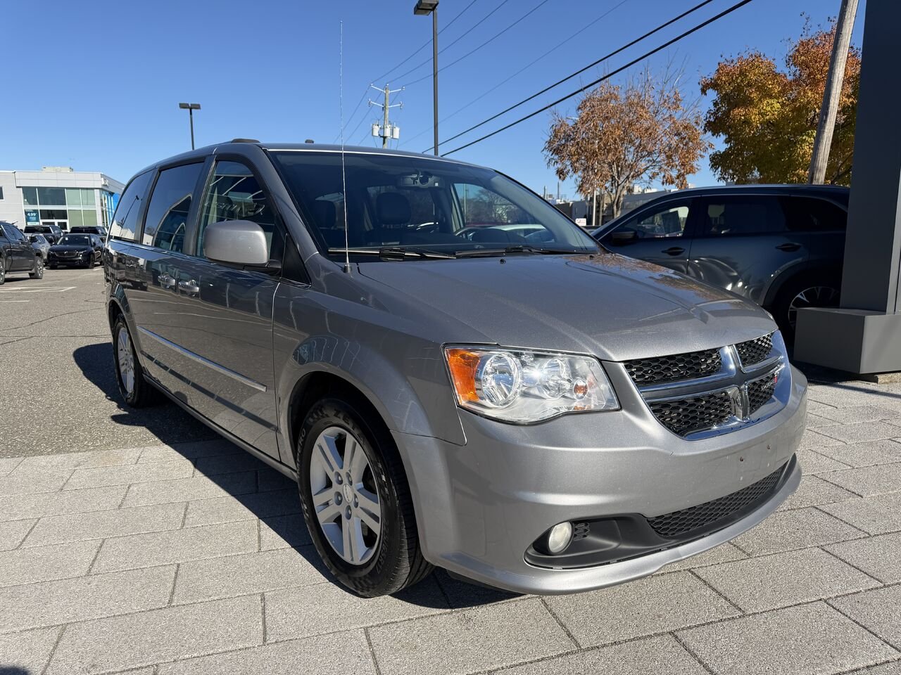 2016 Dodge Grand Caravan Silver Ste-Marie - photo #2