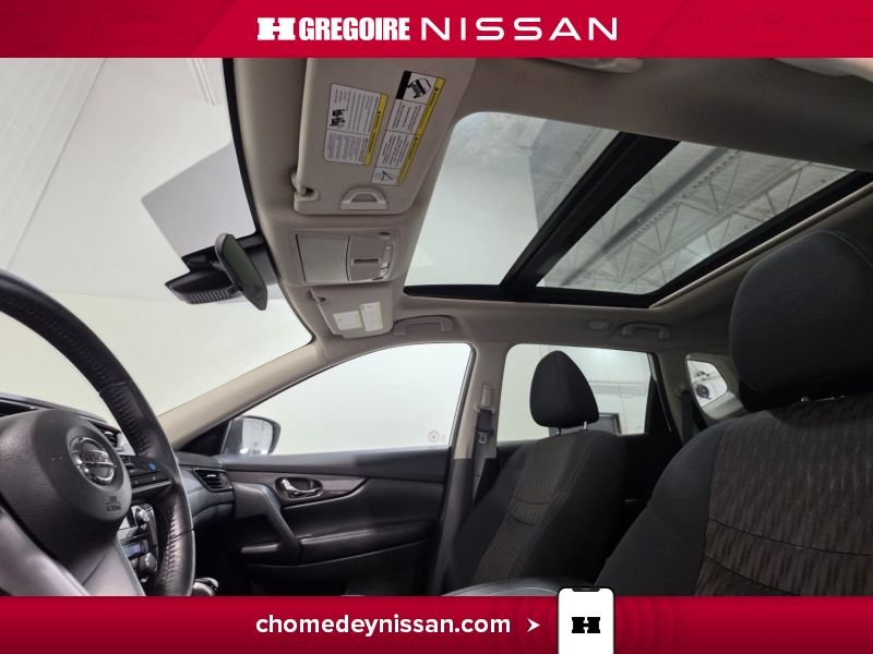 2019 Nissan Rogue White Laval - photo #17