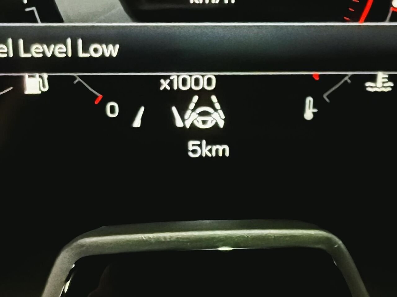 GMC Yukon DENALI ULTIMATE 4RM 2027 NOIR ONYX Saint-Hyacinthe - photo #12