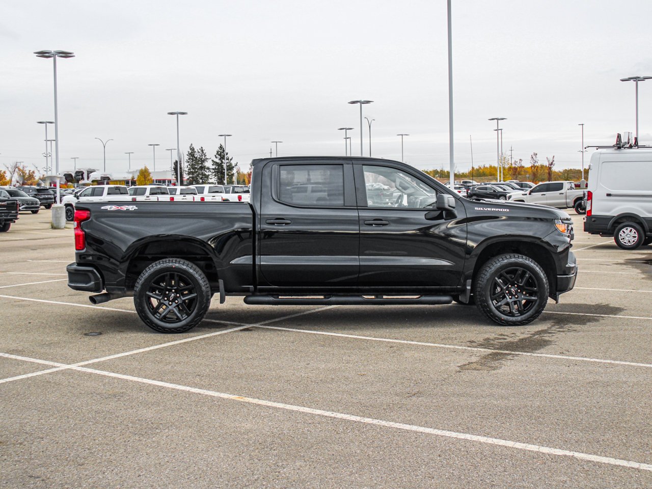 2025 Chevrolet Silverado 1500 4WD Crew Cab 147 Custom Black Sherwood Park - photo #9