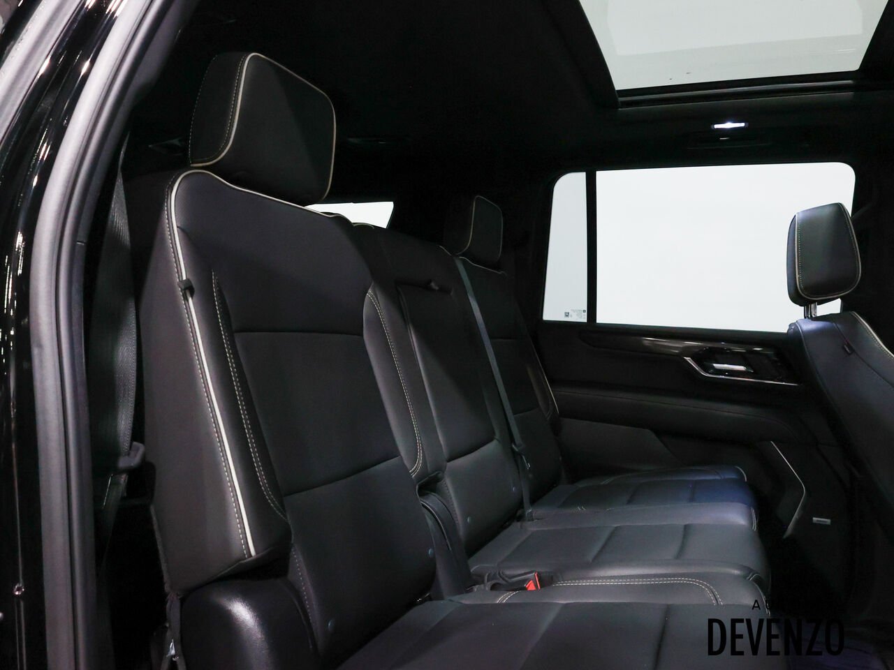 GMC Yukon XL 2025 Noir Saint-Eustache - photo #8