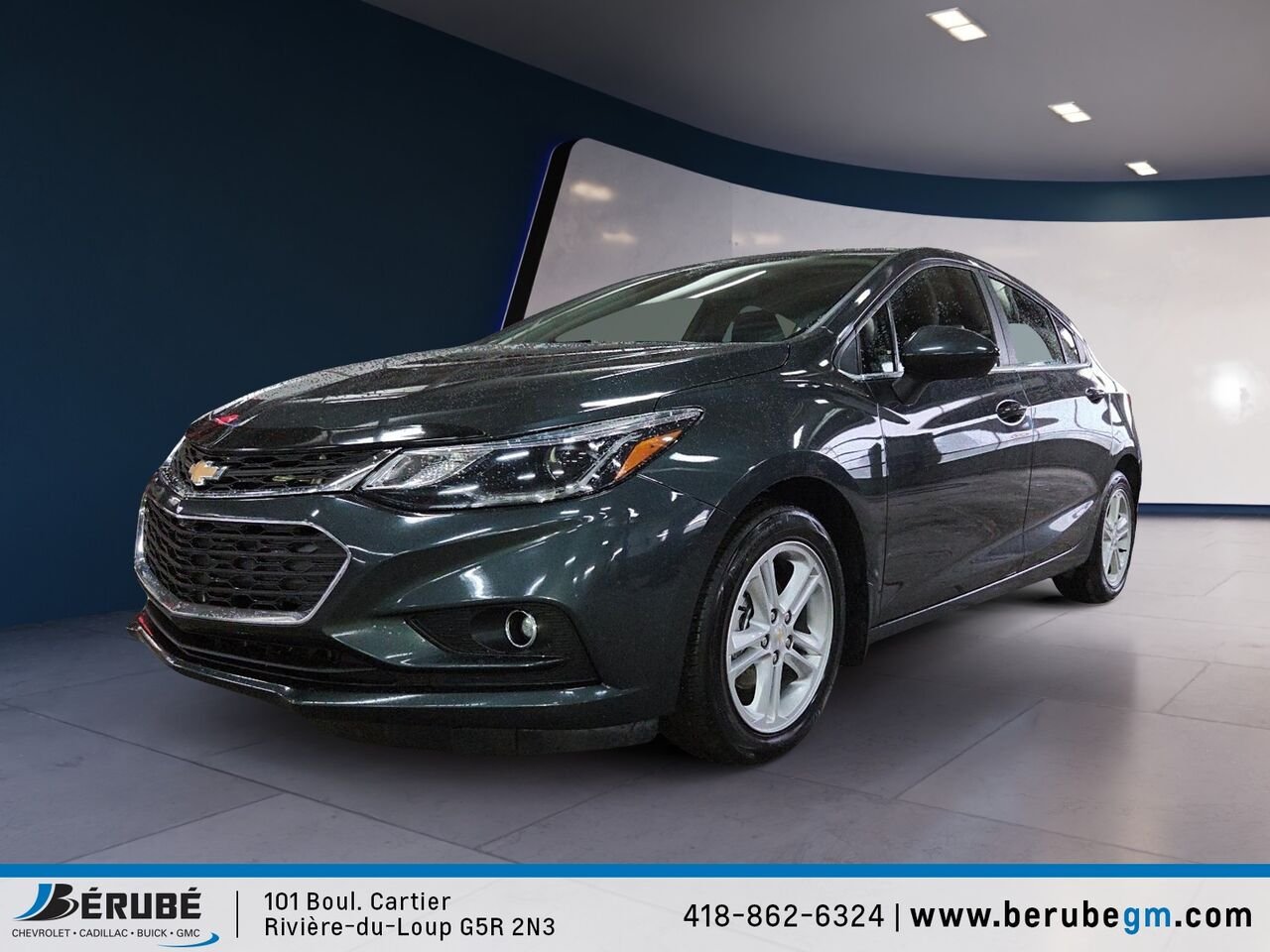 Chevrolet Cruze LT 1.6L à hayon 4 portes avec 1SH 2018 Noir Rivière-du-Loup - photo #0