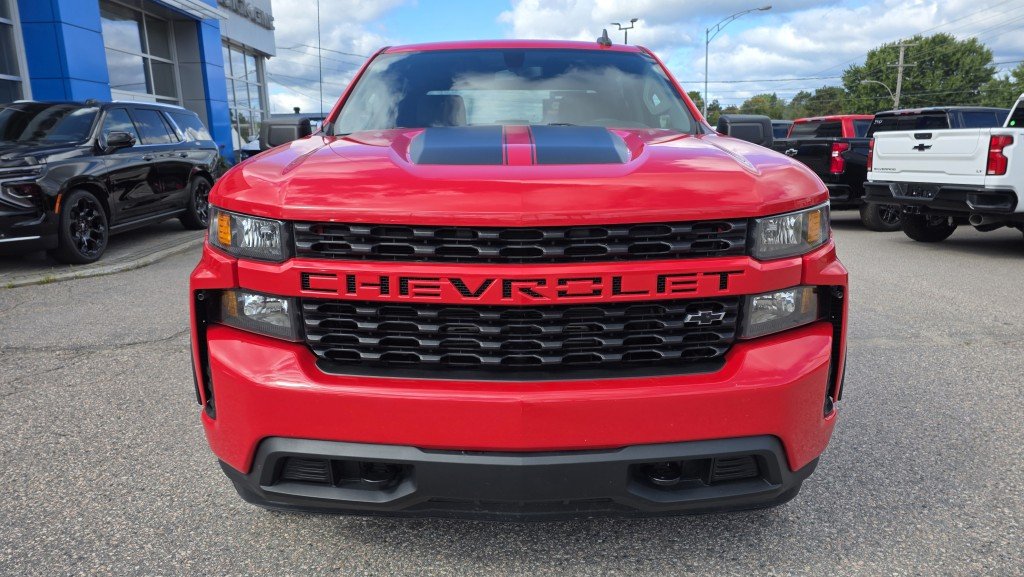 CHEVROLET Silverado 1500 Custom 4X4 2022 Rouge Mont-Laurier - photo #1