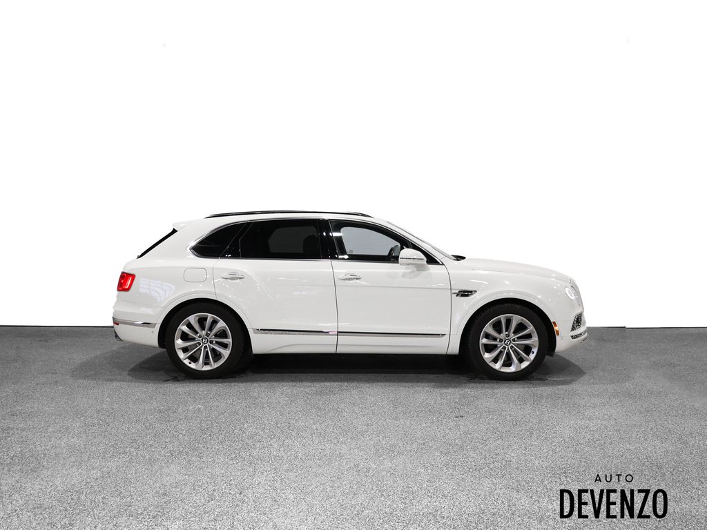 Bentley Bentayga 2017 Blanc Saint-Eustache - photo #2