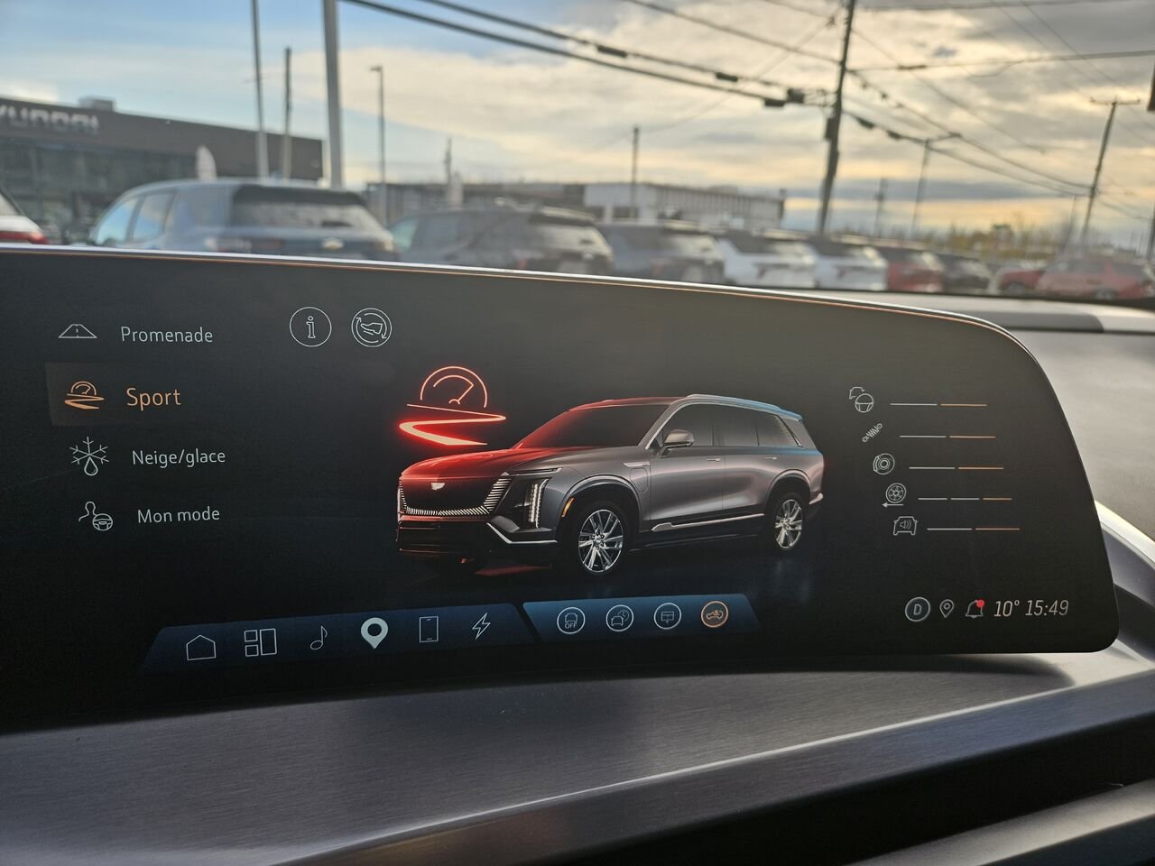 Cadillac VISTIQ Traction intégrale, 4 portes Sport 2026 Noir Thetford Mines - photo #8