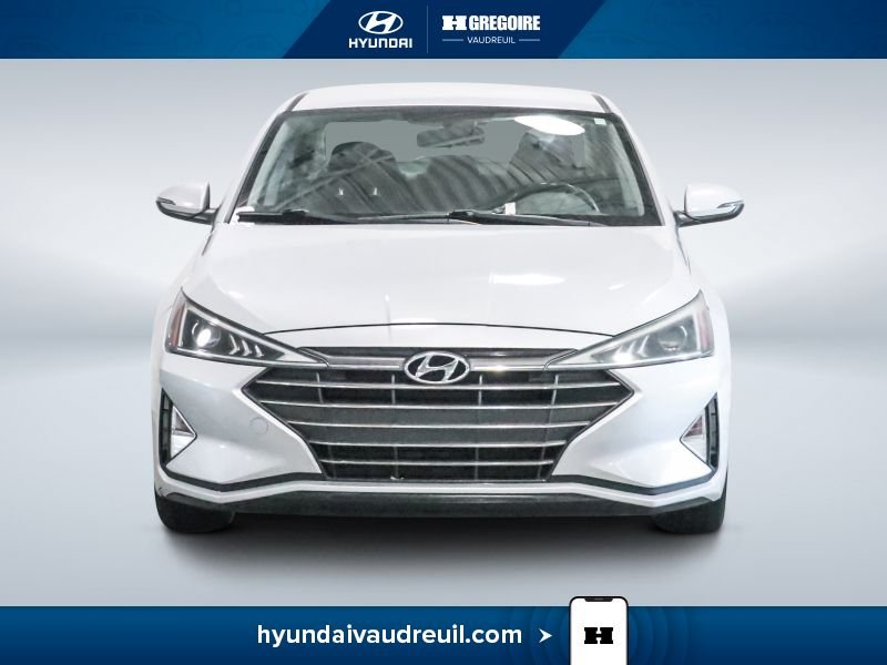 Hyundai Elantra YR839 | Preferred Auto 2019 Argent Laval - photo #2