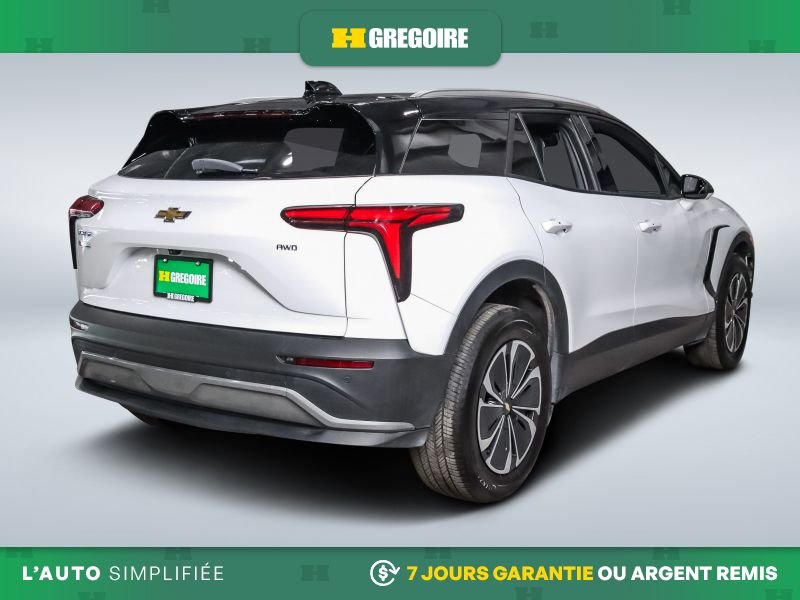 2025 Chevrolet Blazer White Blainville - photo #7