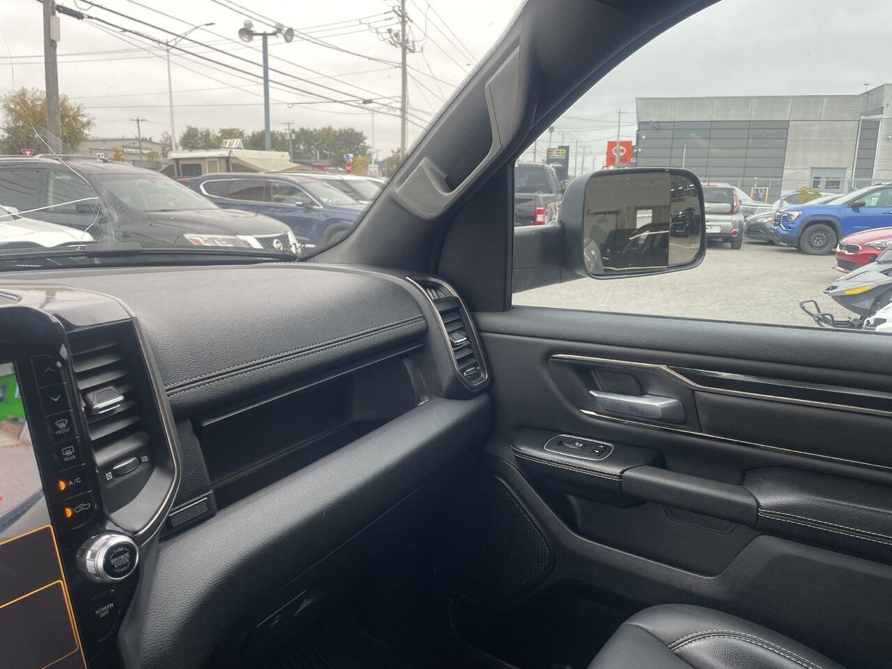 2022 Ram 1500 Grey  - photo #26