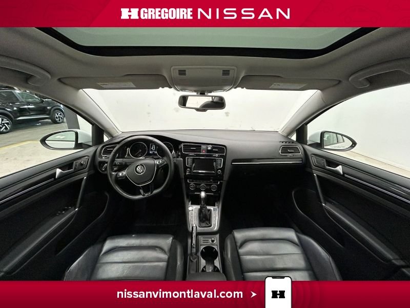 2015 Volkswagen Golf White Saint-Eustache - photo #17