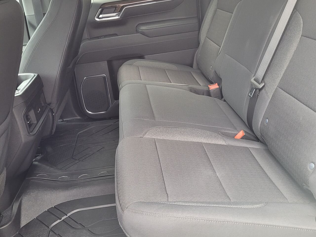 Chevrolet Silverado 1500 RST cabine multiplace 4RM 157 po 2026 BLANC SOMMET Thetford Mines - photo #15