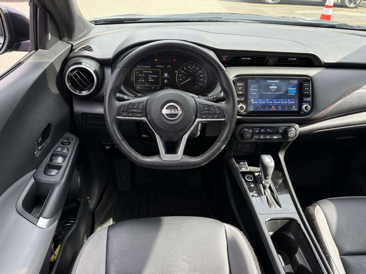 Nissan Kicks 2023 Noir Gatineau - photo #13