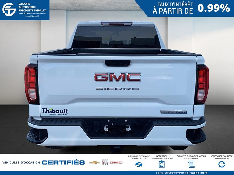 GMC SIERRA 150 AT4 cabine multiplace 4RM 157 po 2024 Blanc