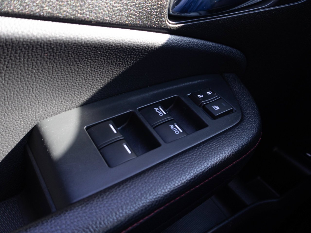2020 Honda Pilot Black Edition AWD White Sherwood Park - photo #18