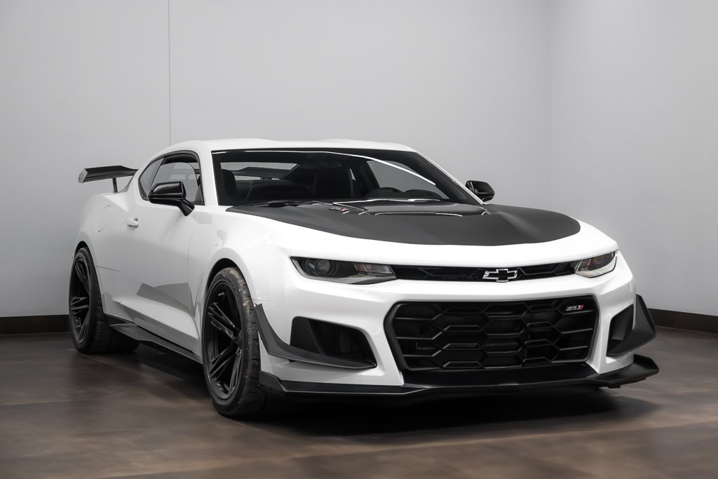 Chevrolet Camaro 2dr Cpe ZL1 | 1LE PACKAGE 2018 Blanc Kirkland - photo #2