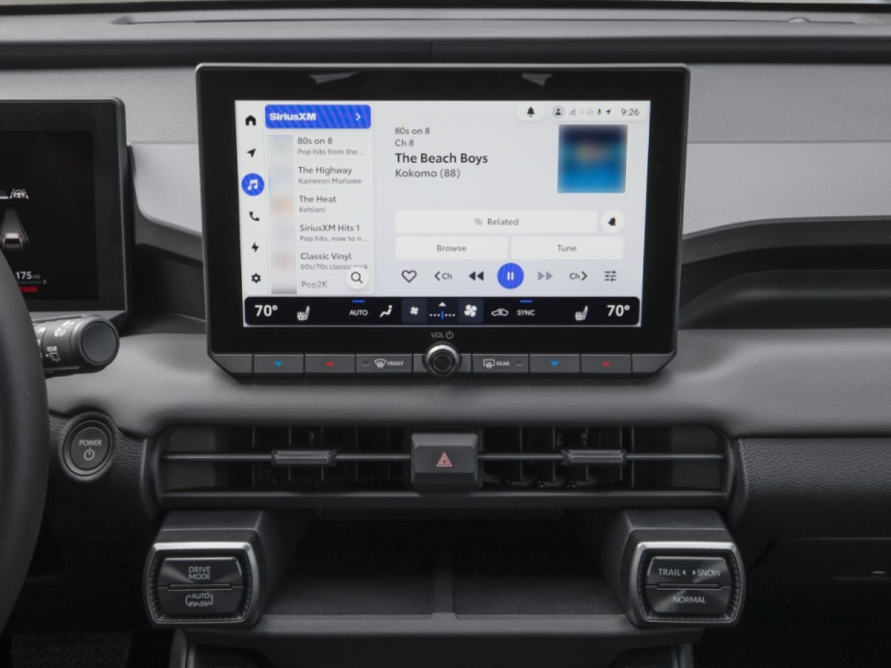 Toyota RAV4 HYBRIDE RECHARGEABLE 2026 Brun Mont-Laurier - photo #8