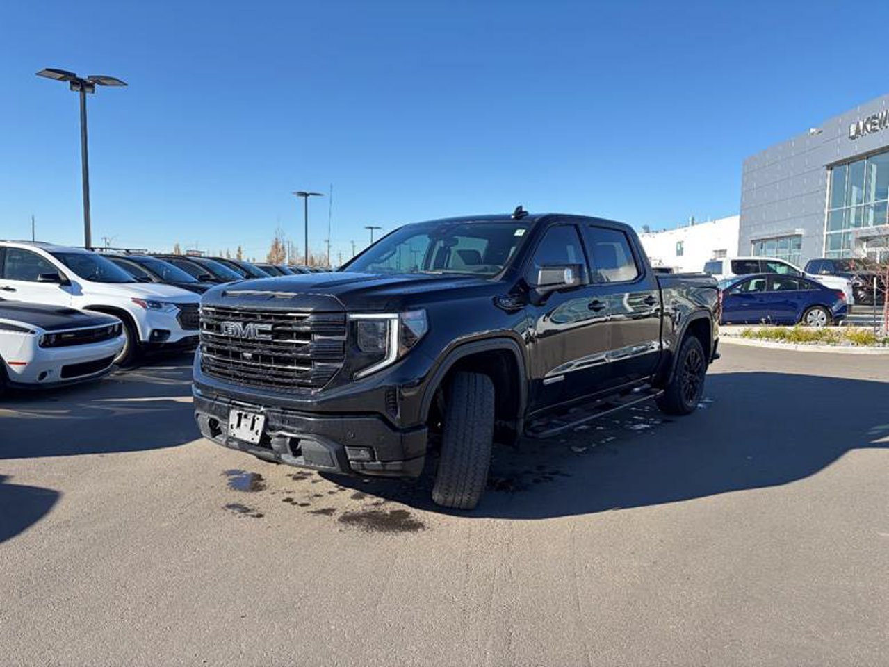 2024 GMC Sierra 1500 4WD Crew Cab 147 Elevation Black Sherwood Park - photo #2