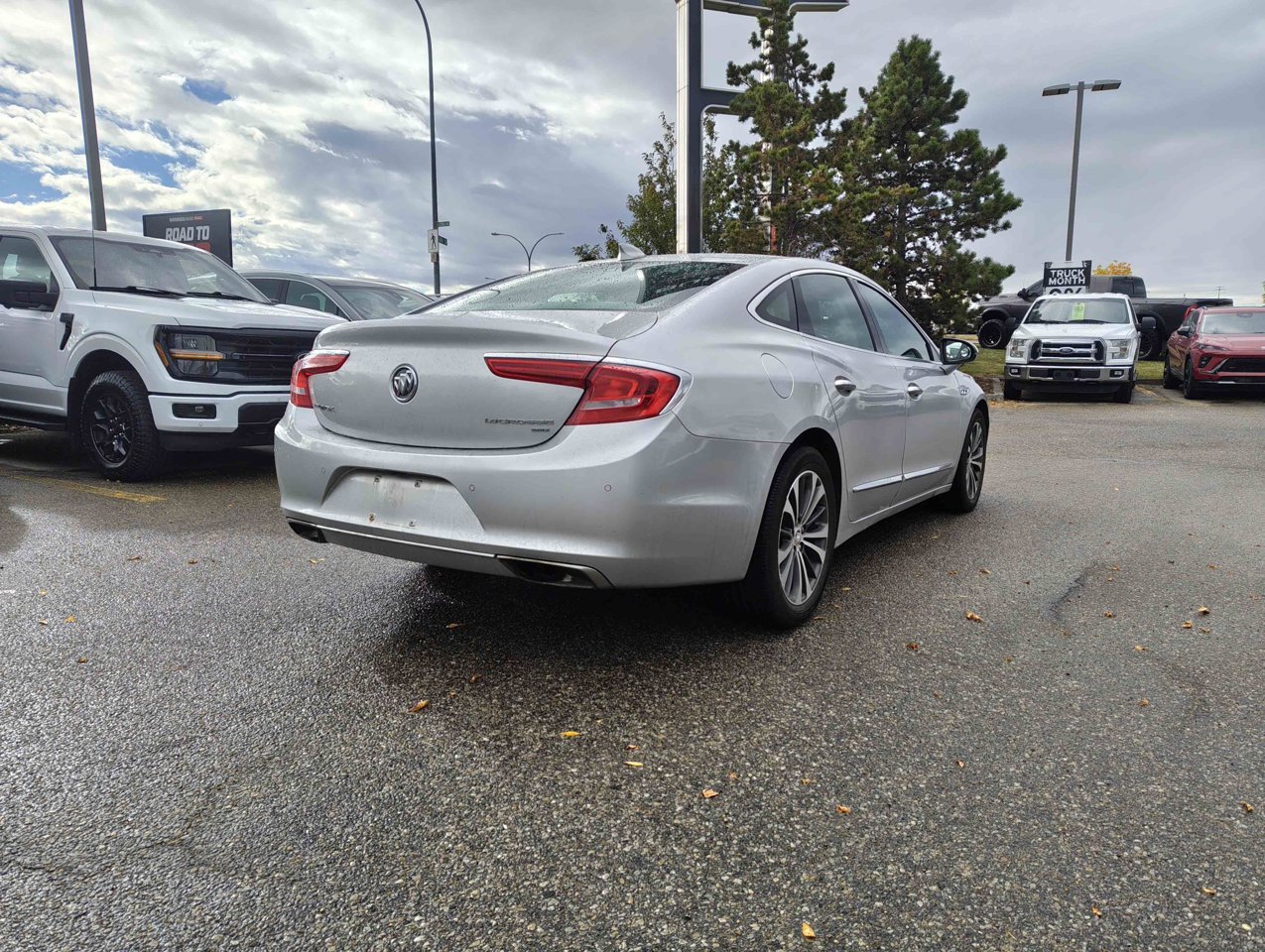 2017 Buick LaCrosse 4dr Sdn Premium AWD Grey Sherwood Park - photo #5