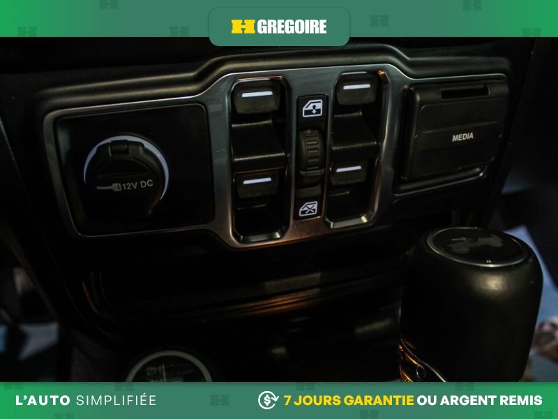 2022 Jeep Wrangler Grey Blainville - photo #21