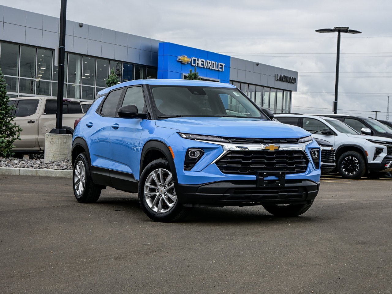 2024 Chevrolet Trailblazer AWD 4dr LS Blue Sherwood Park - photo #1
