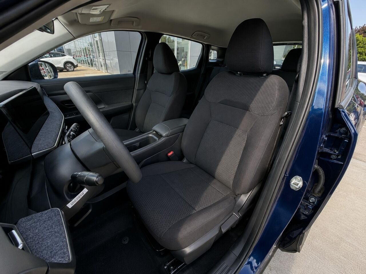 2026 Nissan Kicks KICKS S AWD Deep Blue Pearl Châteauguay - photo #11