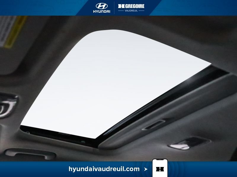 Hyundai Elantra 2025 Blanc Laval - photo #18