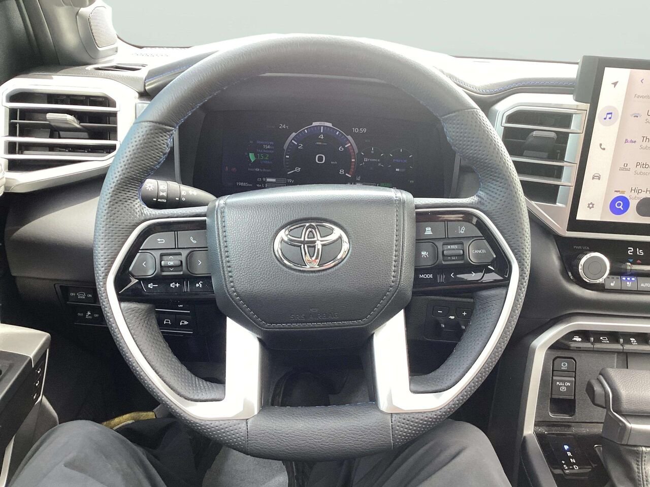 2025 Toyota Sequoia Grey Gatineau - photo #14