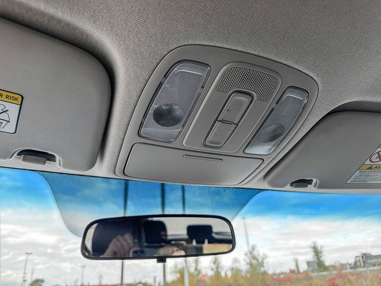 Kia Soul KNDJP3A55K7687840 2019 Blanc Mirabel - photo #24