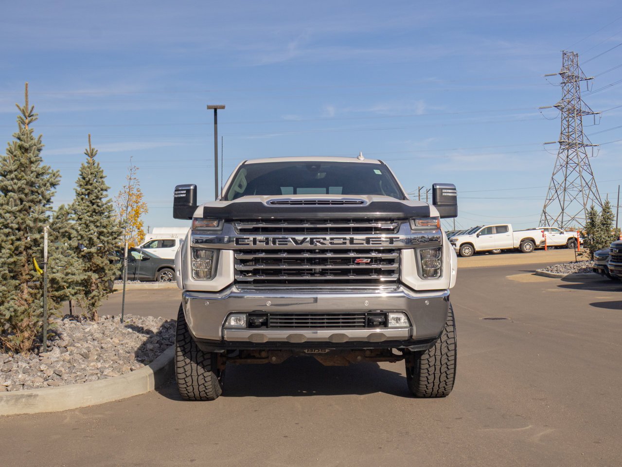 2020 Chevrolet Silverado 2500HD 4WD Crew Cab 159 LTZ White Sherwood Park - photo #2